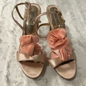badgley mischka high heel shoes peach